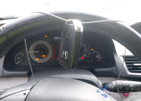 2014 Honda Odyssey Ex-L z USA, uszkodzony, nr VIN 5FNRL5H68EB121159